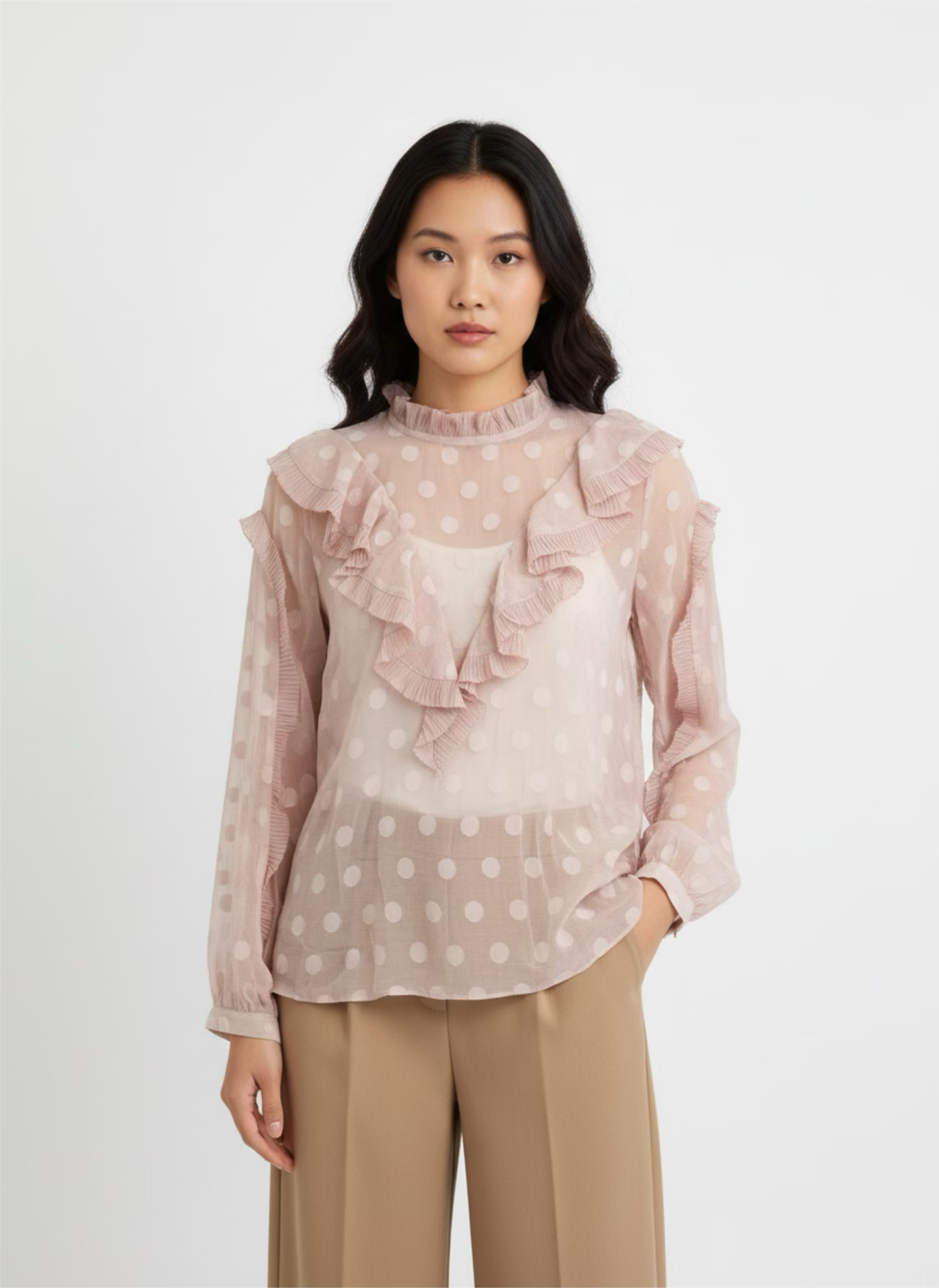 Pink blouse with flounce and peter pan collar