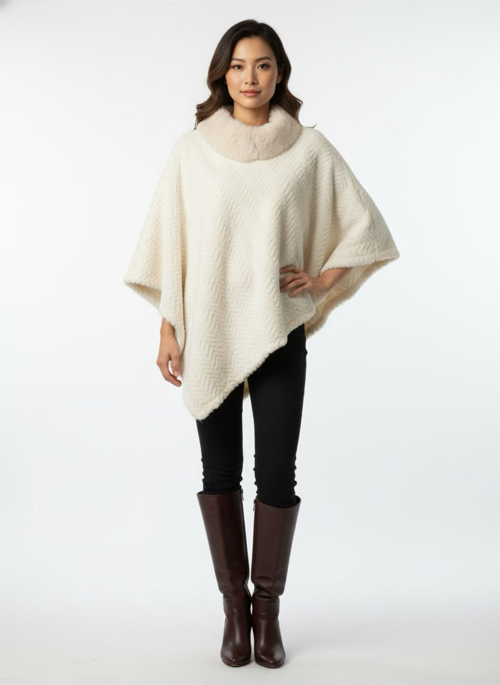 Poncho fluffy zacht wit