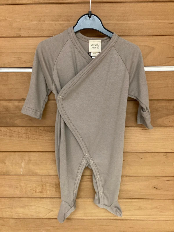 Wrap Sleepsuit gots ay cinder