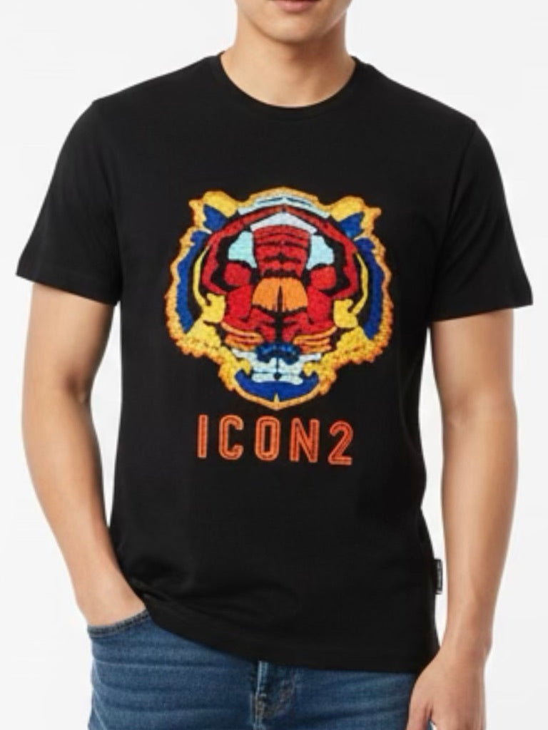 T-shirt zwart met leeuw