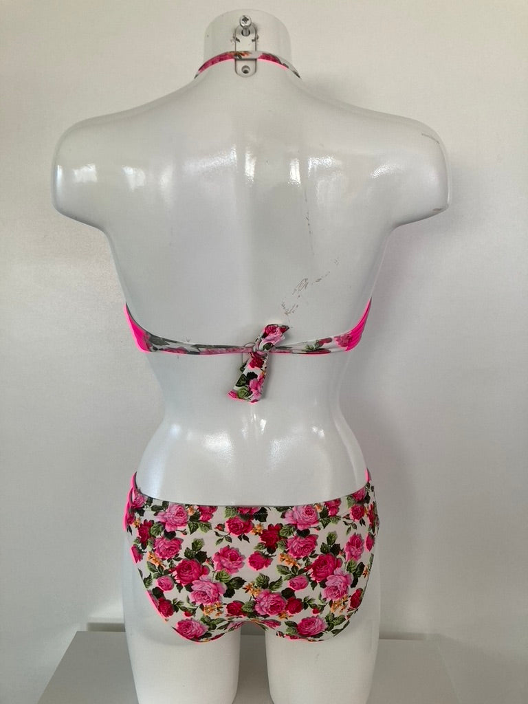 Floral Bikini met Neon Roze Accenten