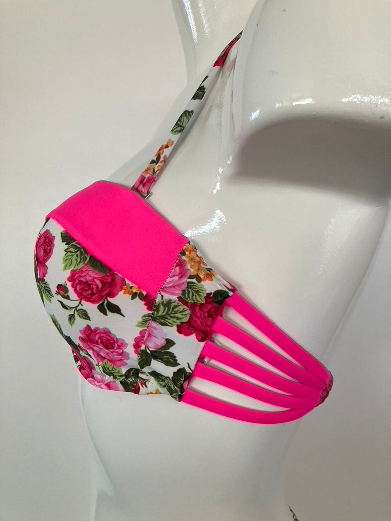 Floral Bikini met Neon Roze Accenten