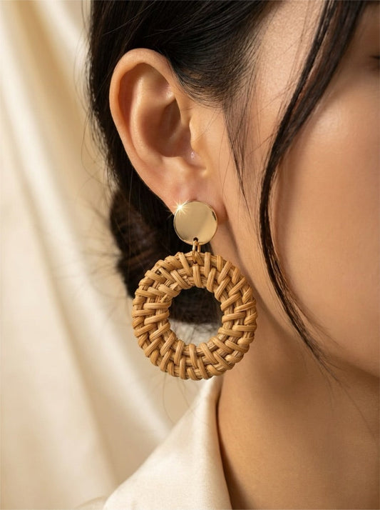 Ibiza Circle Rattan Oorbellen – Boho Chic Statement