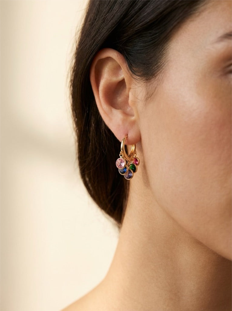 Oorring elegant met multicolor steentjes