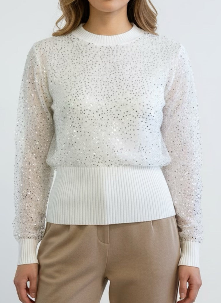 Small ribbed white sweater lined with sequin tulle
