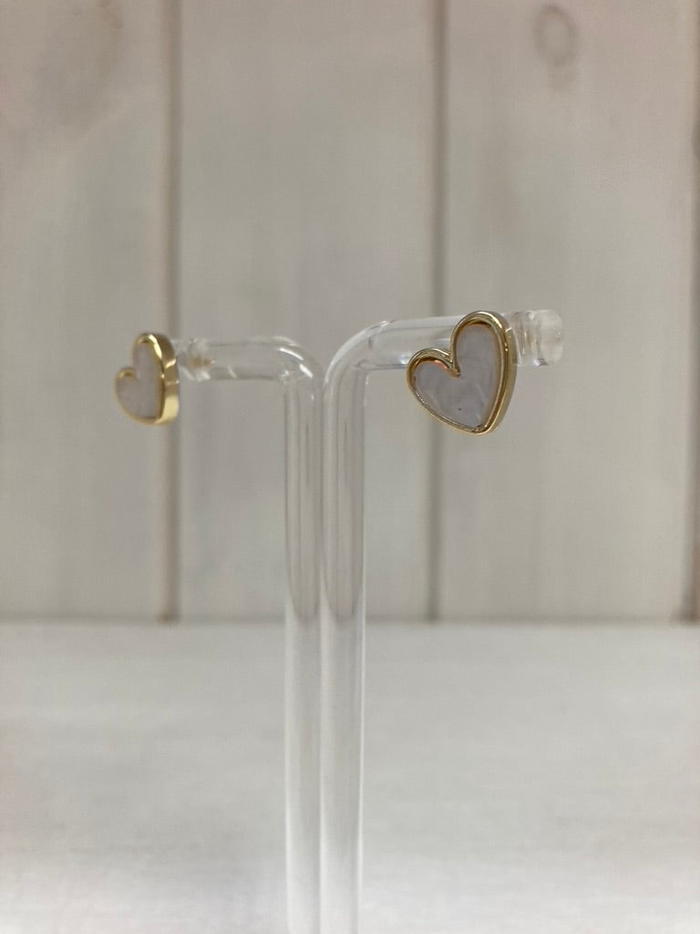 Oorstud hartje goud/wit