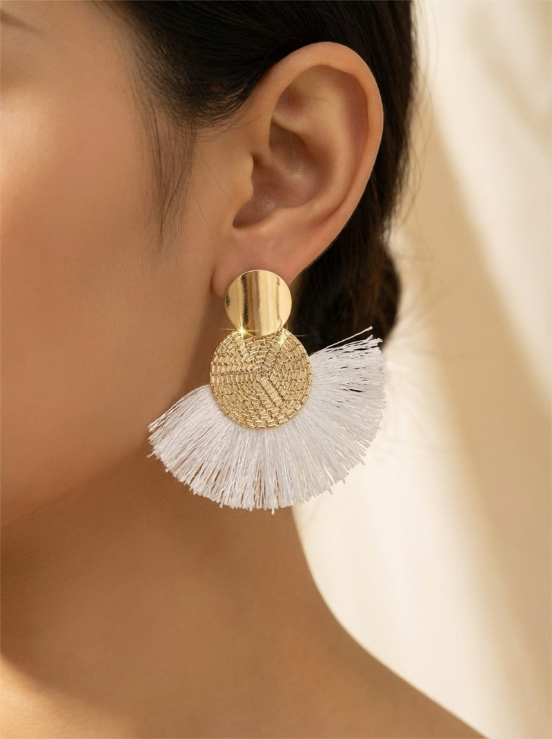 Santorini Breeze Tassel Oorbellen – Wit & Goud