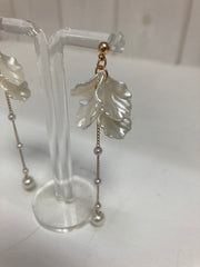 Pearl Blossom Cascade Oorbellen