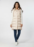 Sleeveless puffer jacket with hood beige