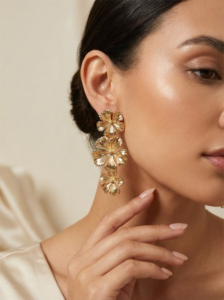 Golden Blossom Statement Oorbellen