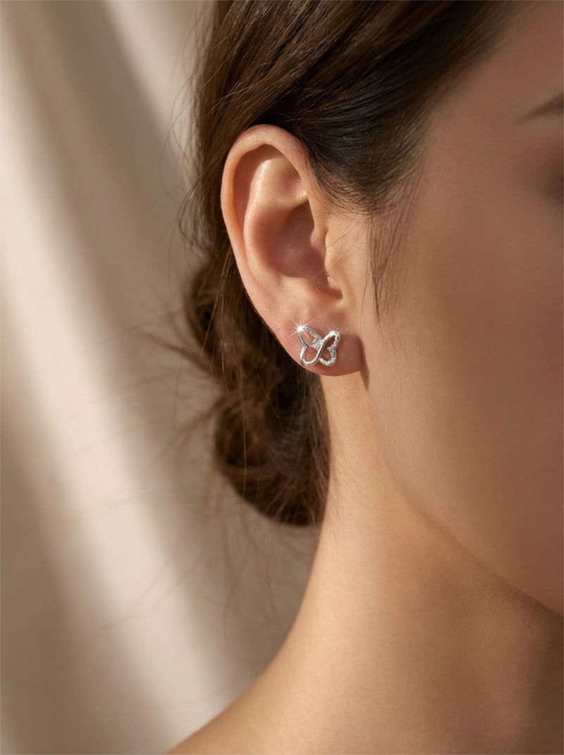 Butterfly Spark Oorstuds – Zilveren Vlinder Oorbellen