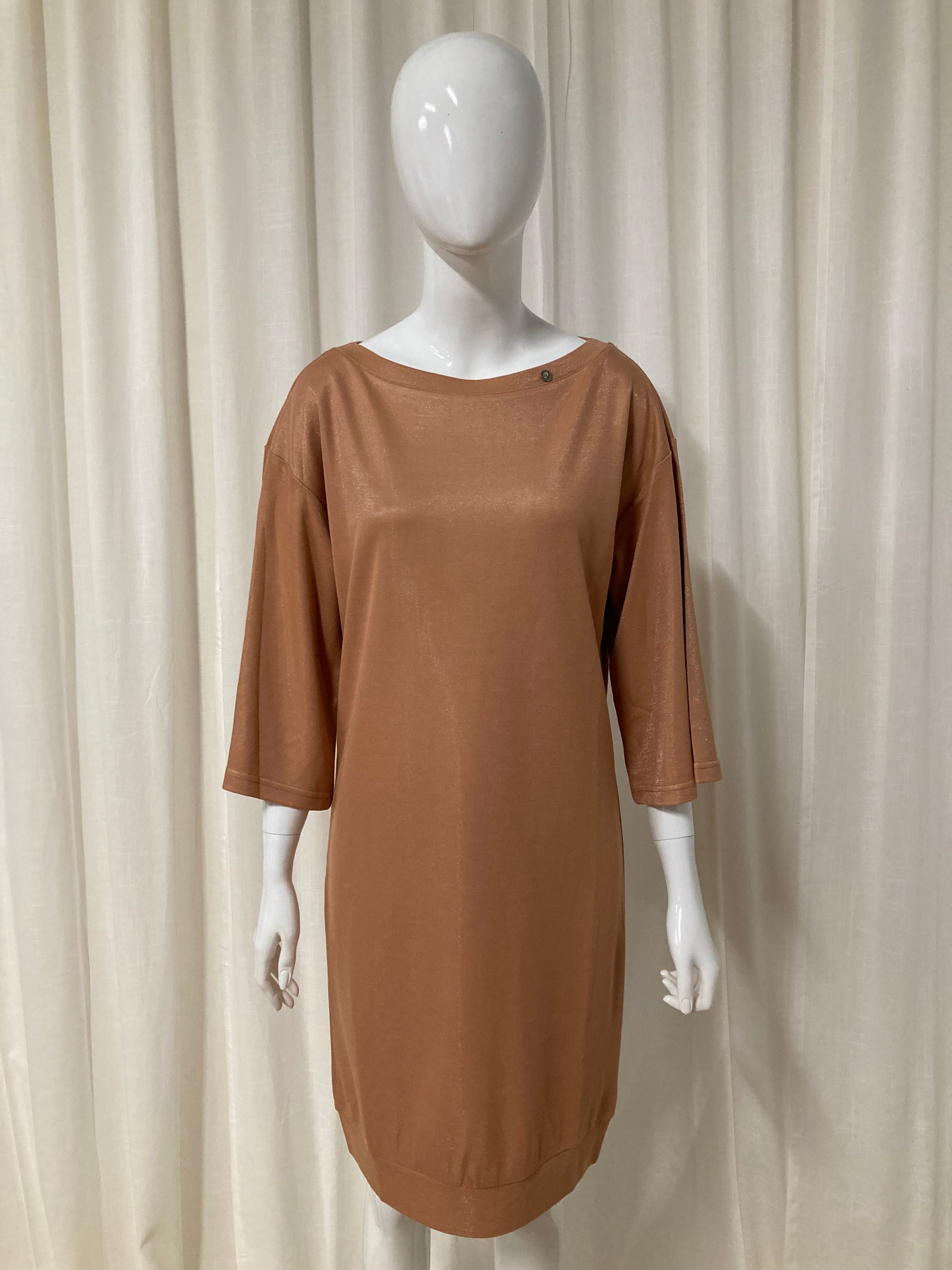 T-shirt dress with shiny coating Copper