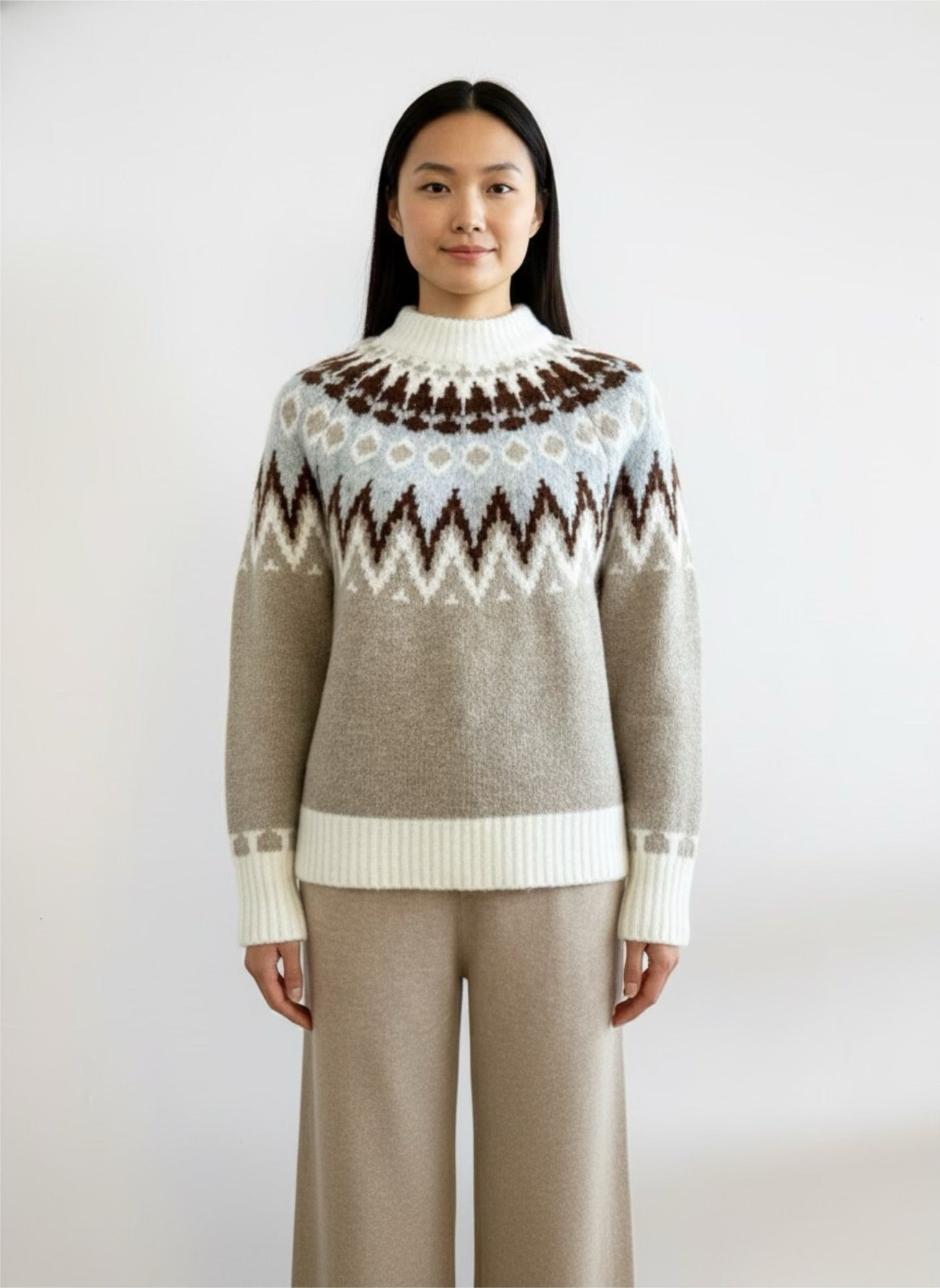 Large knit wool taupe