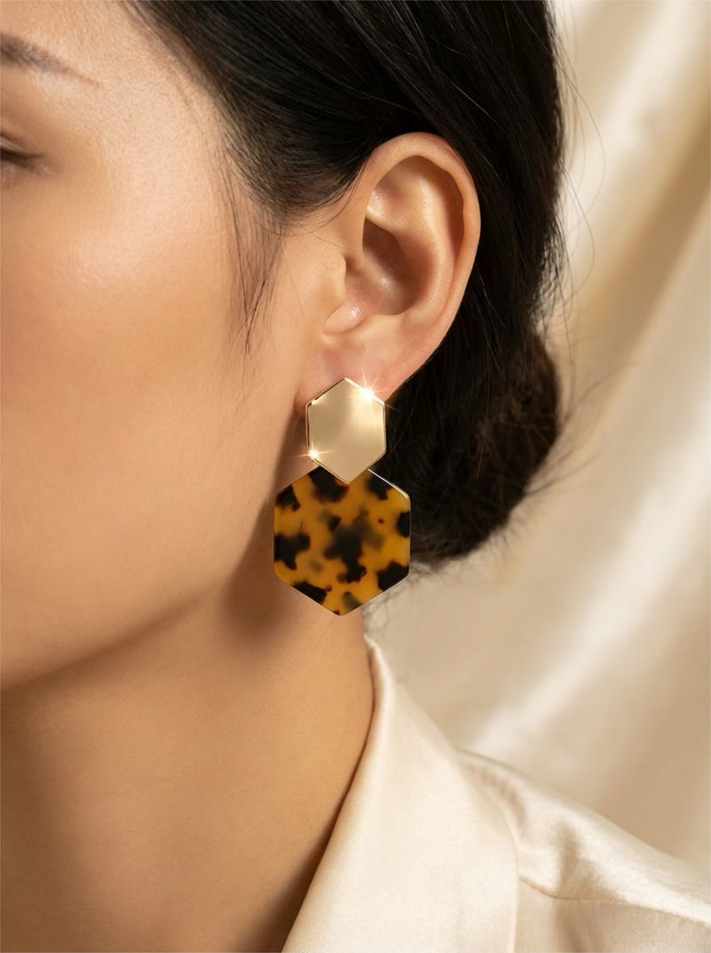 Savannah Chic Oorbellen – Geometrische Tortoise Oorbellen