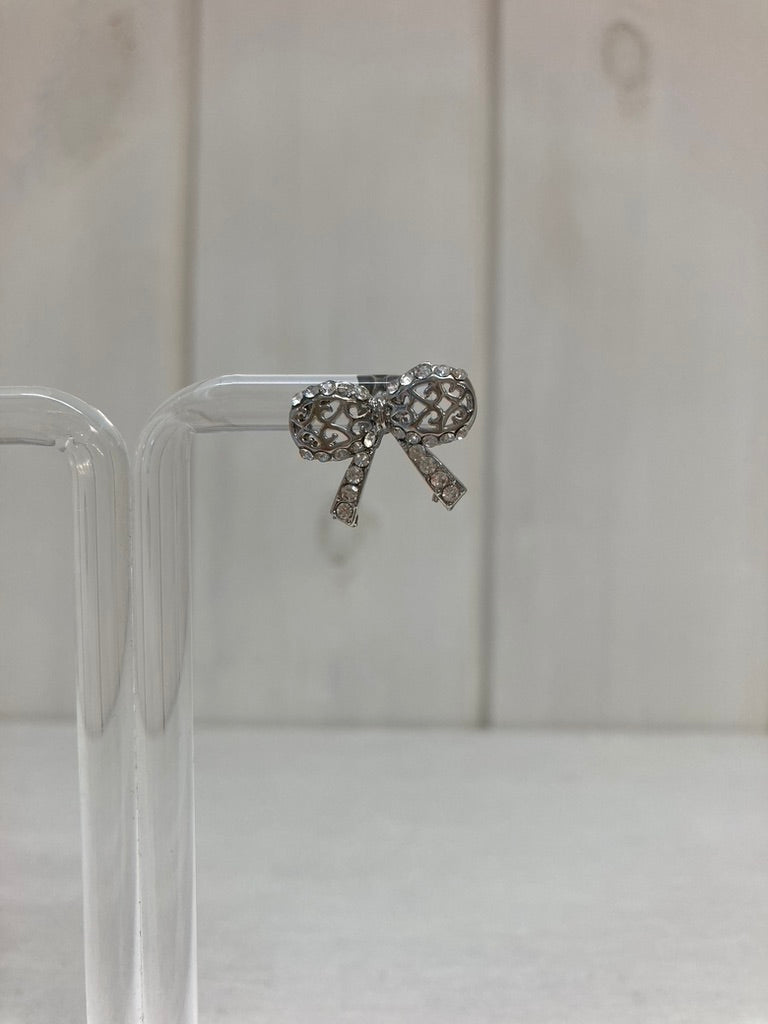 Crystal Bow Oorstekers – Zilveren Strik met Zirkonia