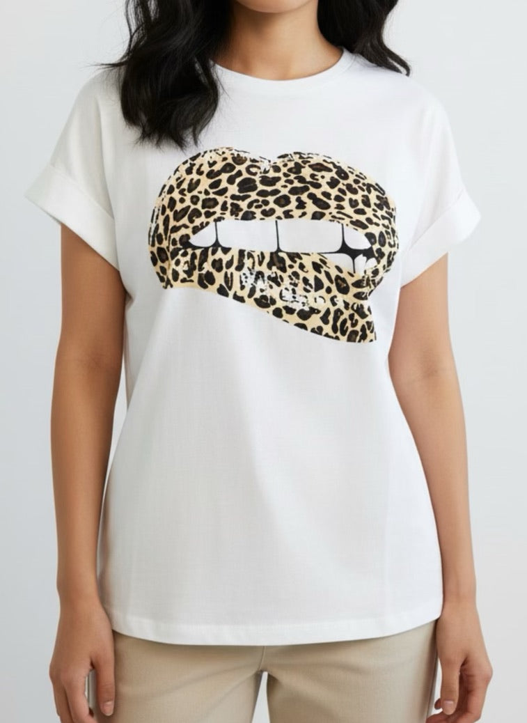 T-shirt with panter lips