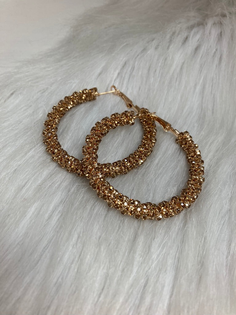 Oorring met strass steentjes goud