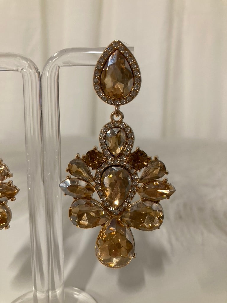 Oorbellen elegante kristallen bloem met druppel goud