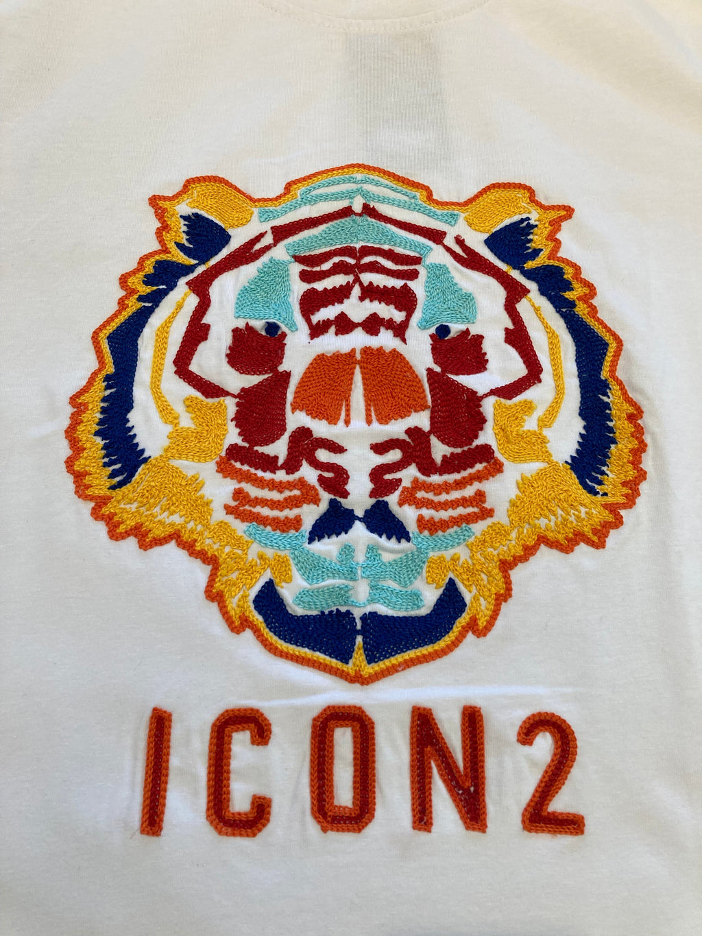 T-shirt Wit met leeuw