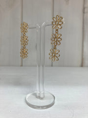 Golden Blossom Oorhangers – Drie Bloemen Luxe Goud