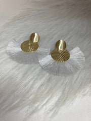 Santorini Breeze Tassel Oorbellen – Wit & Goud