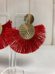 Ruby Breeze Tassel Oorbellen – Rood & Goud
