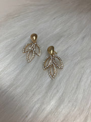Aurélia Crystal Leaf Oorbellen – Goud & Zirkonia