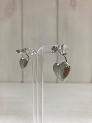 Silver Heart Glow Oorbellen – Luxe Hartjes met Kristal