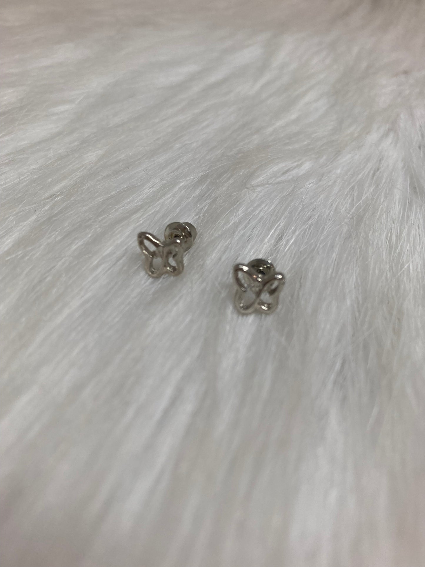 Butterfly Spark Oorstuds – Zilveren Vlinder Oorbellen