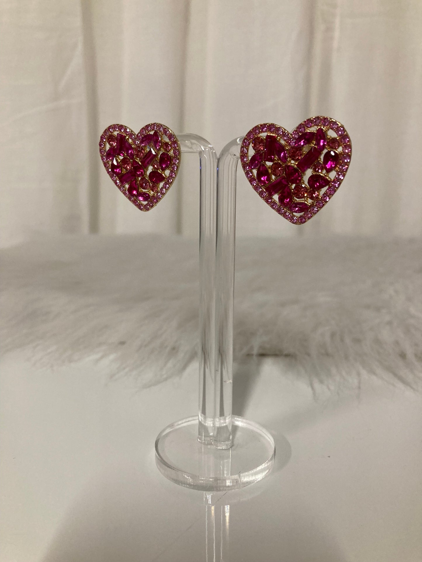 Ruby Heart Luxe Oorstuds – Kristallen Hart Oorbellen