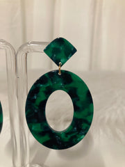 Emerald Tortoise Statement Oorbellen – Groen Gemarmerd Design