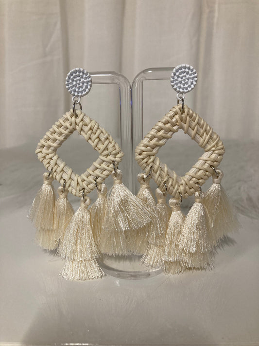 Boucles d'oreilles Ibiza à pompons de luxe – Crème style bohème