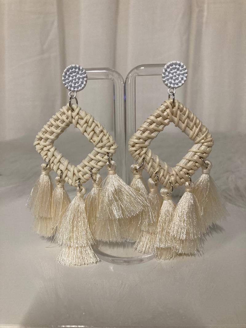 Boucles d'oreilles Ibiza à pompons de luxe – Crème style bohème