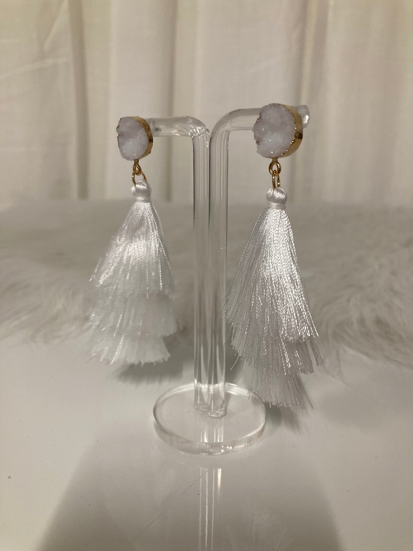 Snow Crystal Tassel Oorbellen – Witte Luxe Statement Oorbellen