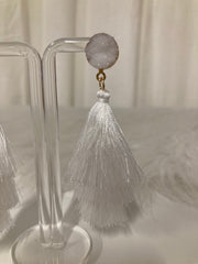 Snow Crystal Tassel Oorbellen – Witte Luxe Statement Oorbellen
