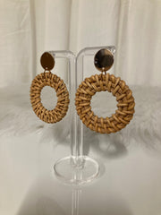 Ibiza Circle Rattan Oorbellen – Boho Chic Statement