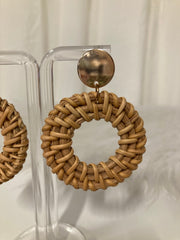 Ibiza Circle Rattan Oorbellen – Boho Chic Statement