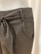 Slim-fit trousers in taupe gingham pattern, fleece inside with pockets and belt